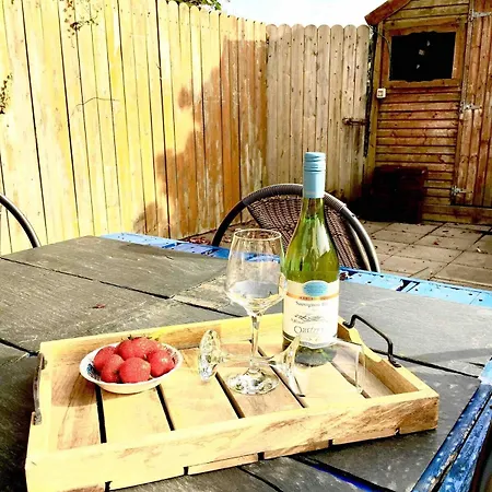 Tatil Evi Shangri-la Large Family Townhouse Free Carpark