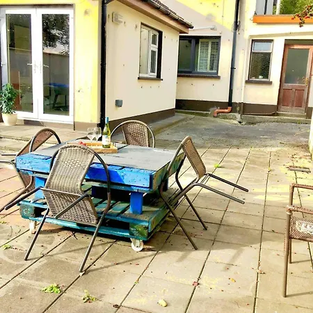 Tatil Evi Shangri-la Large Family Townhouse Free Carpark Killarney