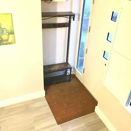 度假居 Shangri-la Large Family Townhouse Free Carpark *