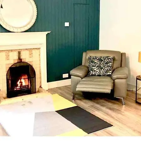 別荘 Shangri-la Large Family Townhouse Free Carpark